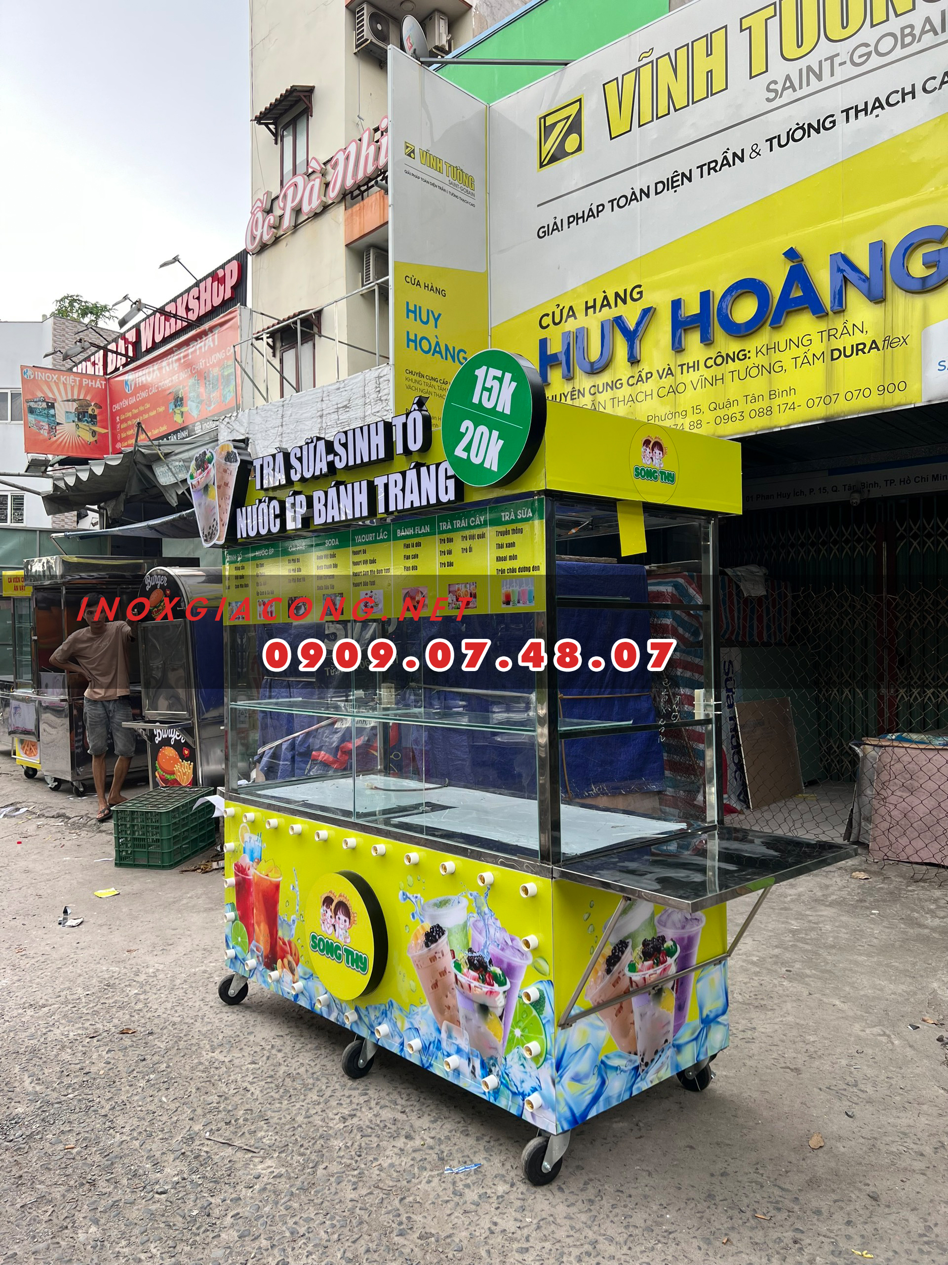 XE ĐẨY BÁN NƯỚC ÉP TRÁI CÂY