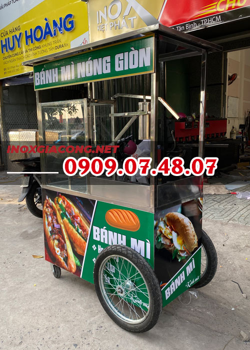 xe bánh mì chả cá