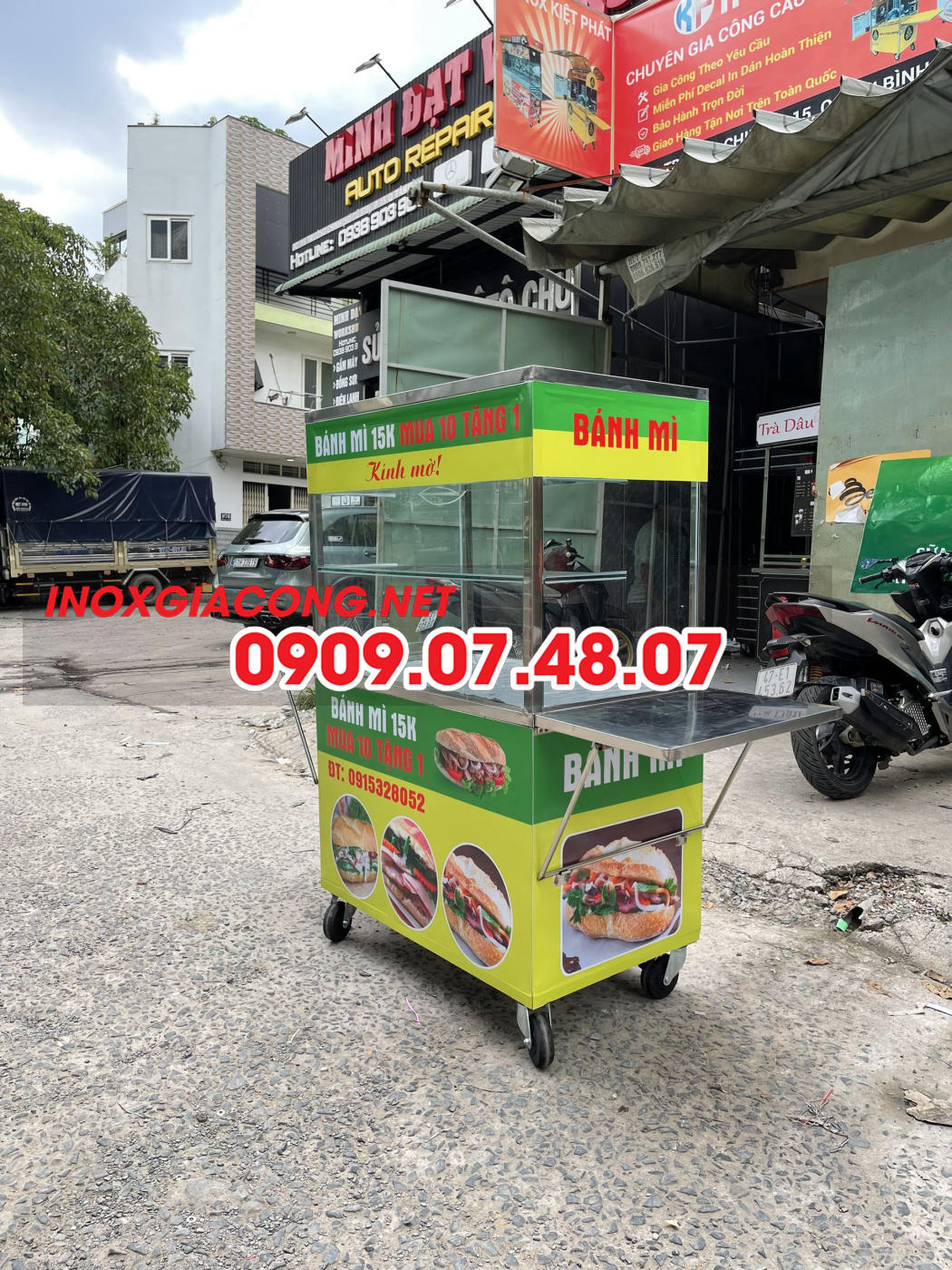 XE ĐẨY BÁNH MÌ